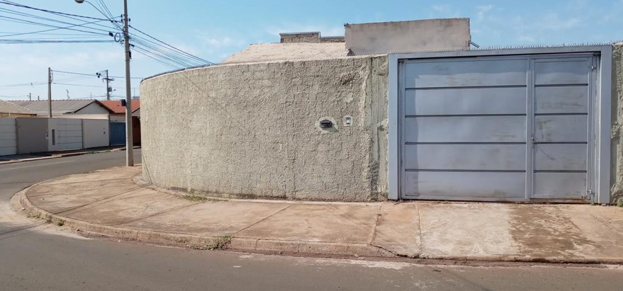 Casa p/ Alugar em Pirassununga-SP